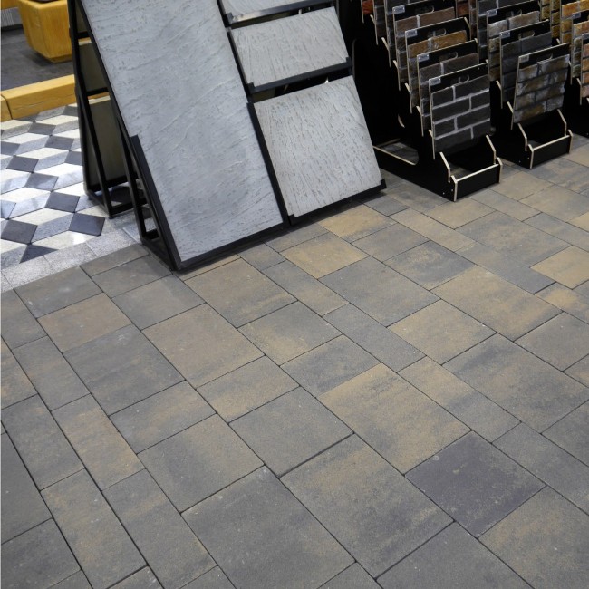 Trotuarna plytka Parket 450kh150 tabako